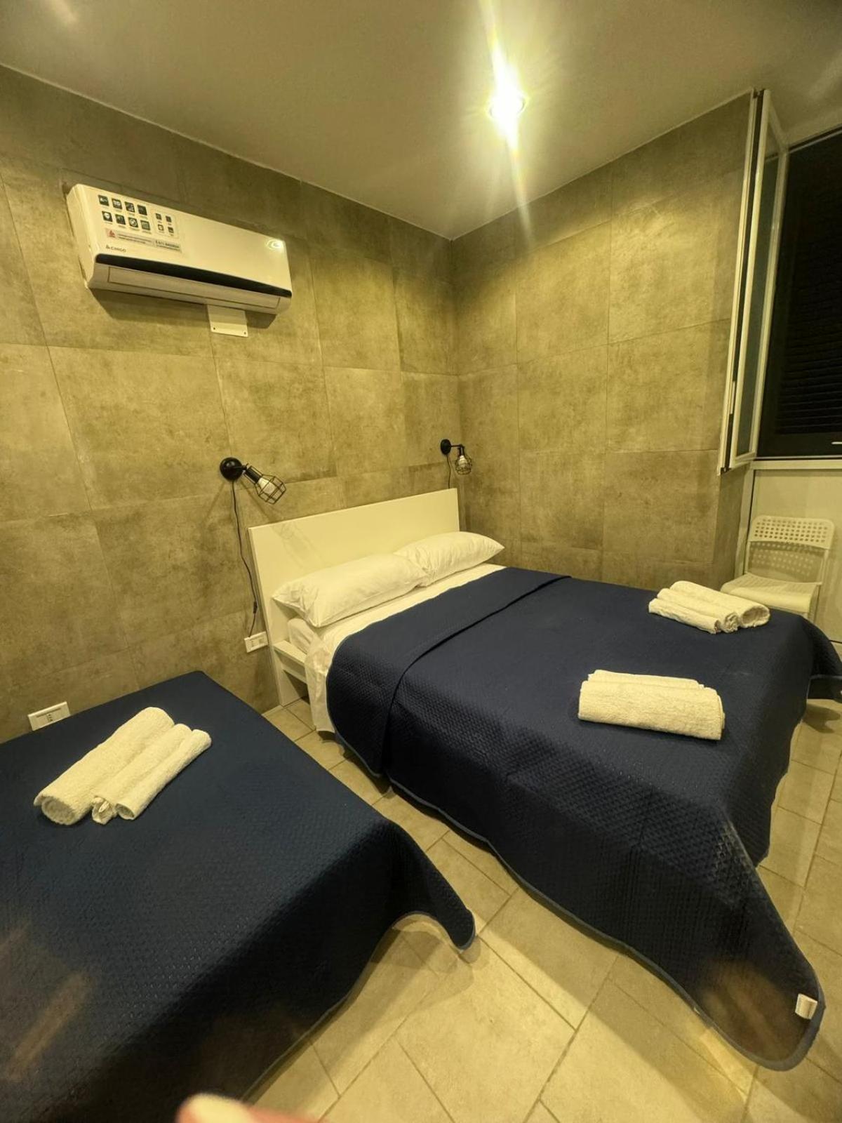 Aparthotel Terrazza Miracoli Napoli Zewnętrze zdjęcie