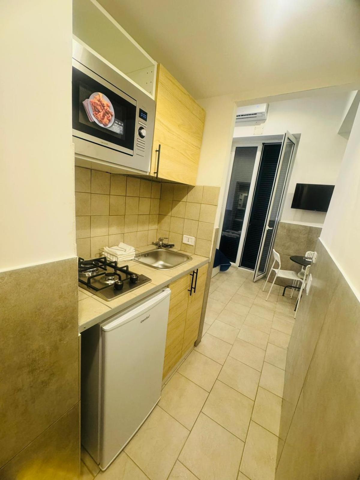 Aparthotel Terrazza Miracoli Napoli Zewnętrze zdjęcie
