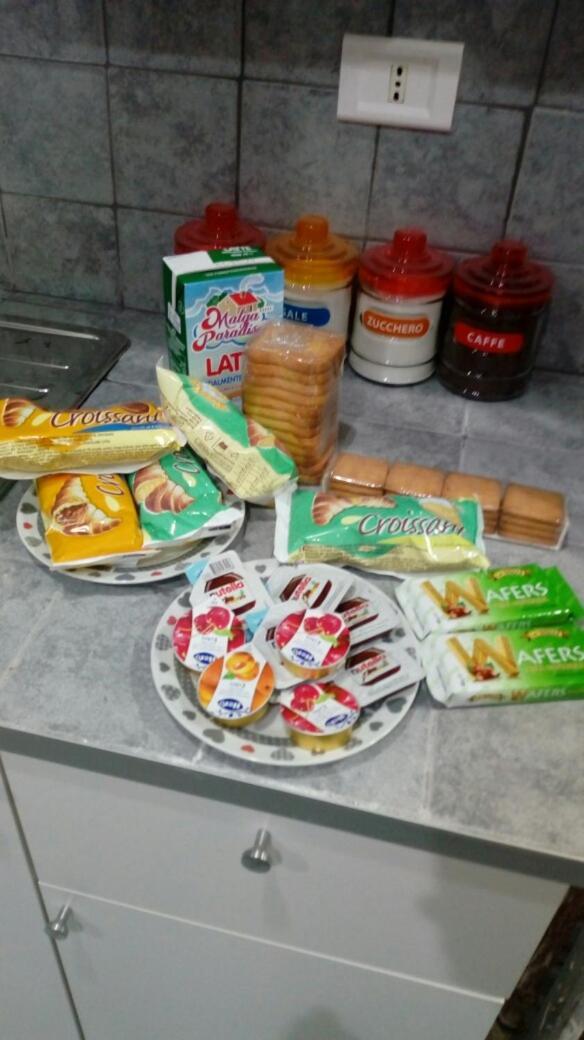 Aparthotel Terrazza Miracoli Napoli Zewnętrze zdjęcie